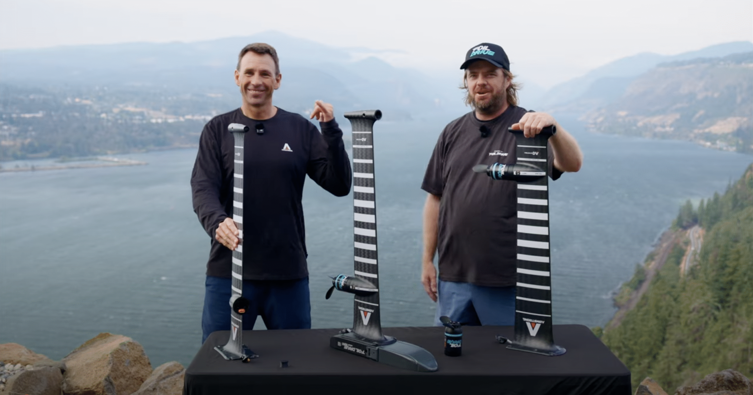 armstrong integrated mast foil drive